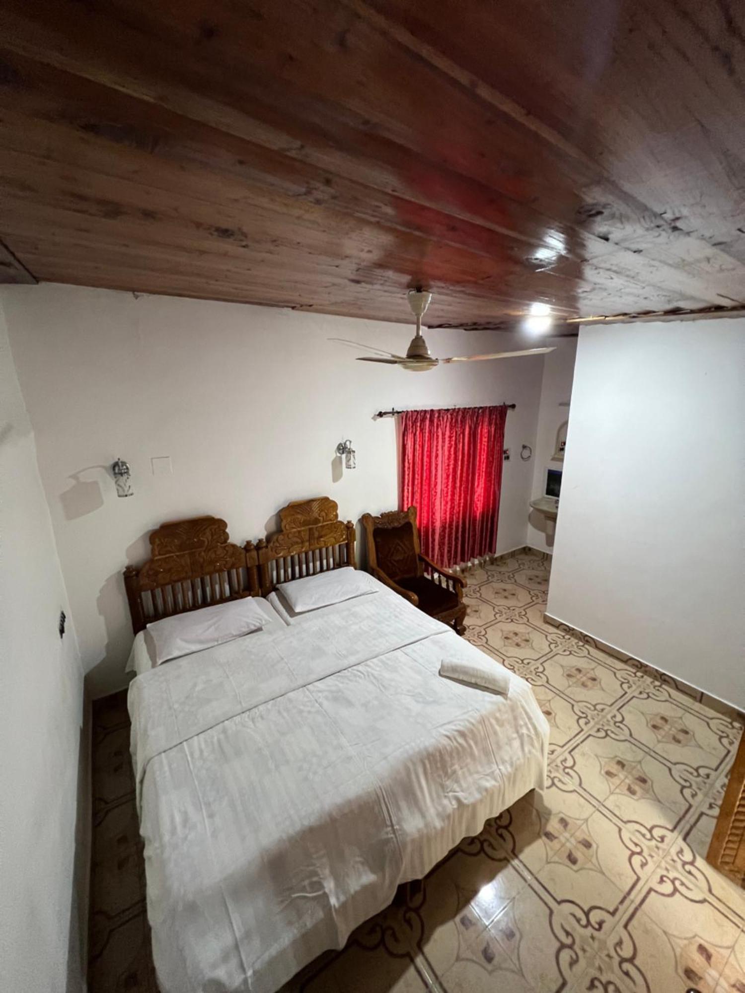 Tranquilou Homestay تيكَدِيْ المظهر الخارجي الصورة